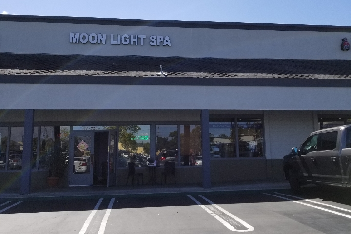 Moon Light Spa