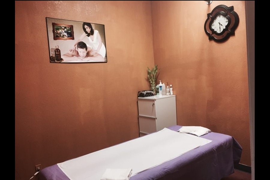 massage rooms at encore spa