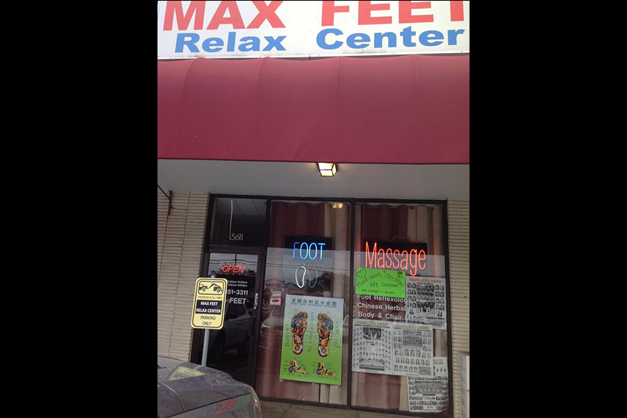 Max Feet Relax Center