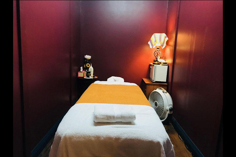 Thai Massage At The B Room