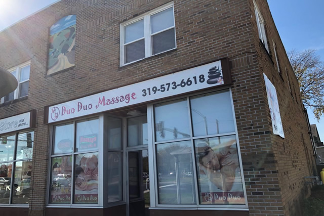 massage places with happy endings in cedar rapids iowa